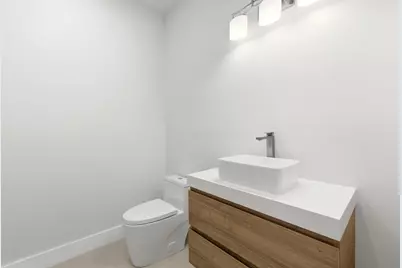 821 SW 1st Street, Fort Lauderdale, FL 33312 - Photo 8