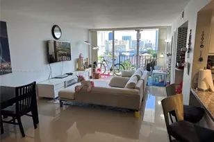 200 Leslie Dr, Hallandale Beach, FL 33009 - Photo 10