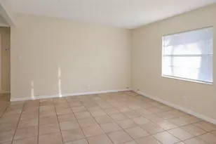111 SW 14th Ct, Pompano Beach, FL 33060 - Photo 2