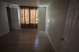 631 NW 215th Ave, Pembroke Pines, FL 33029 - Photo 8