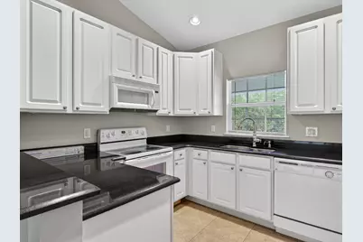 4350 Doubles Alley Drive #201, Vero Beach, FL 32967 - Photo 8