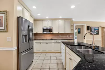 4378 Juniper Terrace, Boynton Beach, FL 33436 - Photo 10