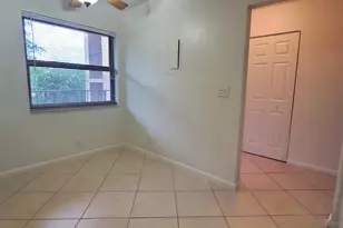 260 NW 76th Ave, Margate, FL 33063 - Photo 4