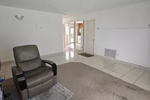 2120 N 57th Way, Hollywood, FL 33021 - Photo 6