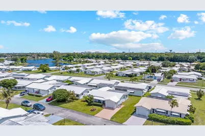 2114 SW 13th Place, Boynton Beach, FL 33426 - Photo 32
