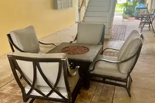 727 Hummingbird Way, North Palm Beach, FL 33408 - Photo 2