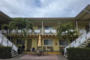 911 N Federal Hwy, Lake Worth Beach, FL 33460 - Photo 2