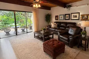 701 E Coco Plum Cir, Plantation, FL 33324 - Photo 4