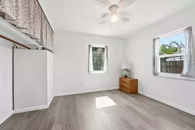 215 SE Airoso Boulevard, Port Saint Lucie, FL 34983 - Photo 16