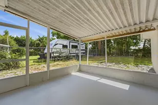 215 SE Airoso Blvd, Port Saint Lucie, FL 34983 - Photo 22