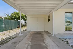 215 SE Airoso Blvd, Port Saint Lucie, FL 34983 - Photo 4