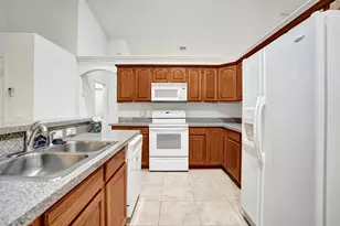 5825 NW Zenith Dr, Port Saint Lucie, FL 34986 - Photo 16