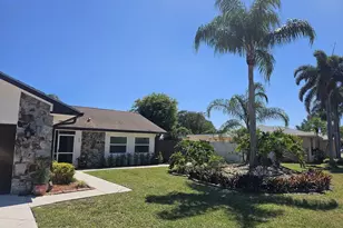 109 Gibraltar St, Royal Palm Beach, FL 33411 - Photo 8