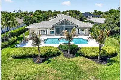 6711 SE Barrington Drive, Stuart, FL 34997 - Photo 2