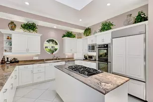 6711 SE Barrington Dr, Stuart, FL 34997 - Photo 24
