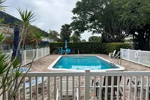 751 Pine Dr, Pompano Beach, FL 33060 - Photo 10