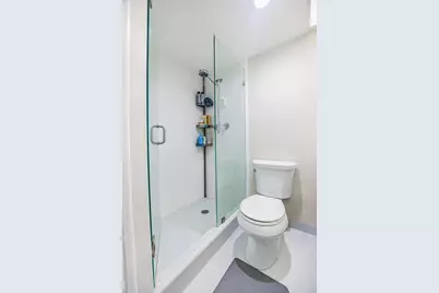 1308 Bayview Drive #1c, Fort Lauderdale, FL 33304 - Photo 16