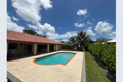 2153 Amesbury Circle, Wellington, FL 33414 - Photo 24