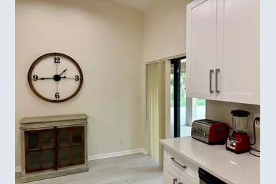 2153 Amesbury Circle, Wellington, FL 33414 - Photo 14