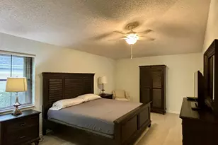 2153 Amesbury Cir, Wellington, FL 33414 - Photo 16