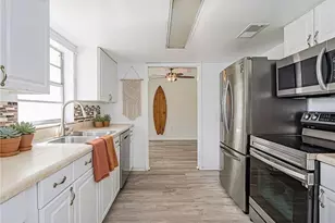 136 16th Ave, Vero Beach, FL 32962 - Photo 6