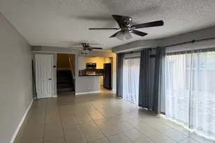 8206 Severn Dr, Boca Raton, FL 33433 - Photo 10
