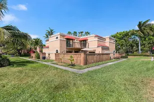 8206 Severn Dr, Boca Raton, FL 33433 - Photo 1