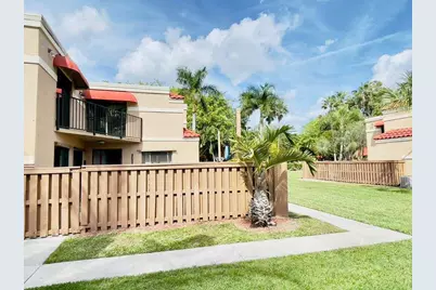 8206 Severn Drive #Unit C, Boca Raton, FL 33433 - Photo 2