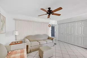 99 Bedford D, West Palm Beach, FL 33417 - Photo 4