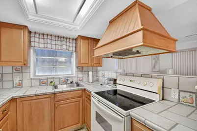 99 Bedford D, West Palm Beach, FL 33417 - Photo 10