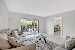 13355 SW 16th Ct, Pembroke Pines, FL 33027 - Photo 18