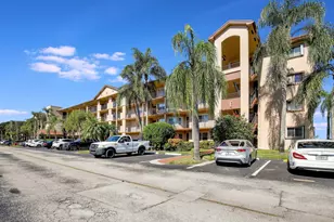 13355 SW 16th Ct, Pembroke Pines, FL 33027 - Photo 6