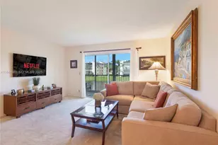 14360 Strathmore Ln, Delray Beach, FL 33446 - Photo 4