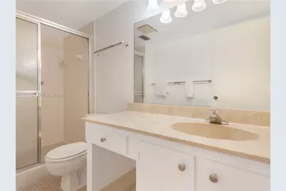 14360 Strathmore Lane #203, Delray Beach, FL 33446 - Photo 16