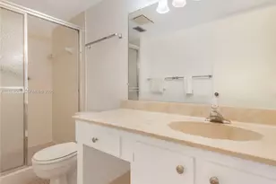 14360 Strathmore Ln, Delray Beach, FL 33446 - Photo 16