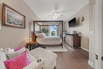 1203 Town Center Drive #313, Jupiter, FL 33458 - Photo 8