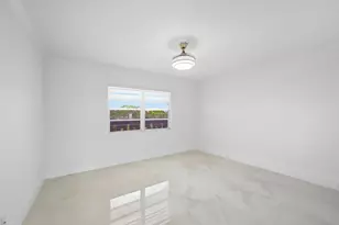 3204 Portofino Point, Coconut Creek, FL 33066 - Photo 38