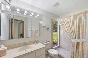 1199 SE Proctor Ln, Port Saint Lucie, FL 34983 - Photo 10