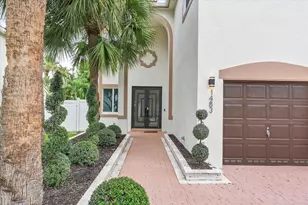 1483 SW 161st Ave, Pembroke Pines, FL 33027 - Photo 2