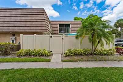 7707 77th Way #7707, West Palm Beach, FL 33407 - Photo 4