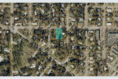 717 Georgia Avenue, Fort Pierce, FL 34950 - Photo 1