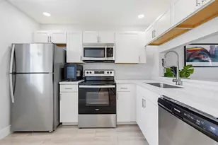7245 Golf Colony Ct, Lake Worth, FL 33467 - Photo 2