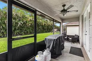 17038 69th St N, The Acreage, FL 33470 - Photo 38