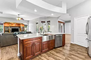 17038 69th St N, The Acreage, FL 33470 - Photo 8