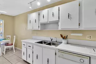 1610 NW 18th Ave, Delray Beach, FL 33445 - Photo 8