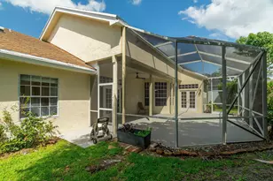 1070 Sweet Briar Pl, Wellington, FL 33414 - Photo 32