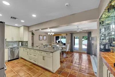 1066 SW 27th Place, Boynton Beach, FL 33426 - Photo 10