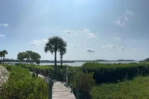 6142 SE Landing Way, Stuart, FL 34997 - Photo 8
