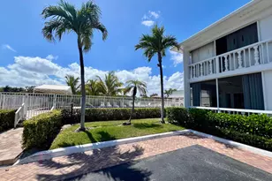 4201 S Ocean Blvd, South Palm Beach, FL 33480 - Photo 16