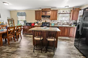 324 Valencia St, Sebastian, FL 32958 - Photo 8